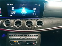 MERCEDES-BENZ E SERISI 200 D AMG 2023