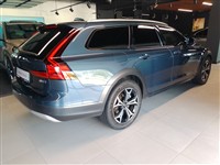 VOLVO V90 CROSS COUNTRY 2.0 D D5 AWD PRO GEARTRONIC 2023