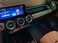 MERCEDES-BENZ GLB Serisi 200 AMG 7G-DCT 2024