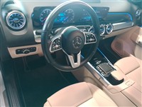 MERCEDES-BENZ GLB Serisi 200 AMG 4MATIC 7G-DCT 2023